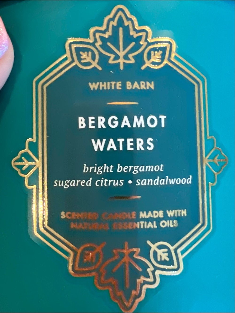White Barn Bergamot Waters Scented Candle - NWT - Picture 3 of 8